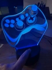 Lamp Led 3D Manette - Neuf, état: Neuf avec étiquette, 8,00 €, 9,10 € Protection acheteurs incluse