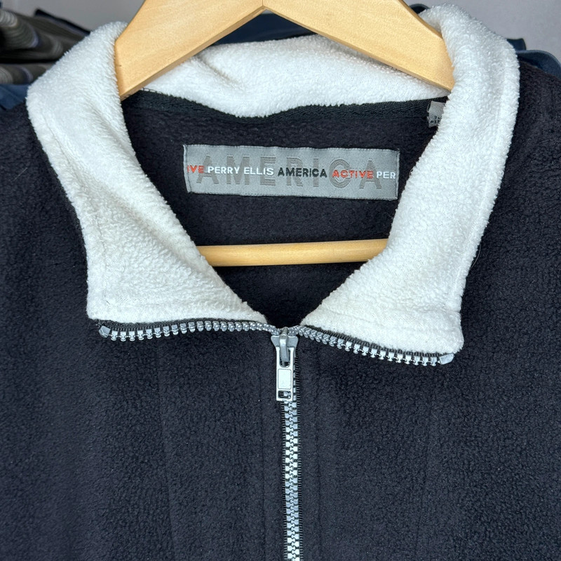 Vintage Y2K Style Perry Ellis Fleece Quarter Zip Pull Over Sweater Size L Men with logo 4