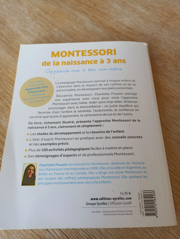 Livre Montessori de la naissance à 3 ans