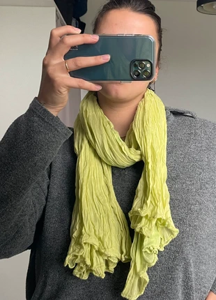 Écharpe verte, état: Très bon état, 1,00 €, 1,75 € Protection acheteurs incluse