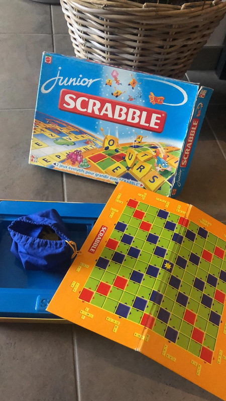 Jeux de société Mattel France Scrabble Voyage - Jouets