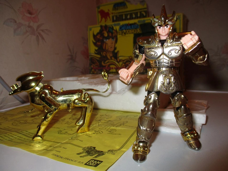 Figurine chevalier d'Or LION, les chevaliers du zodiaque complet 1987 Bandai