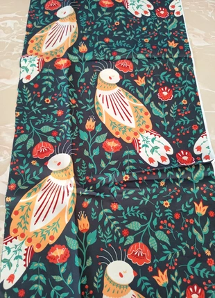 Tissu motif slave oiseau, marque: TISSU, état: Très bon état, 3,00 €, 3,85 € Protection acheteurs (Pro) incluse