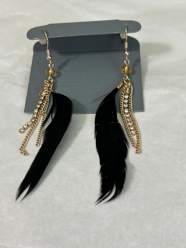 Exotic Feather, Chain and Rhinestone Pierced Earrings- new 1