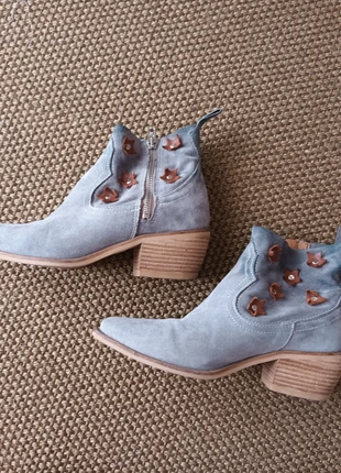 Botin estilo camperas grisazulado ante, merk: Al&BE, staat: Goed, maat: 36, € 12,00, € 13,30 inclusief Kopersbescherming