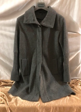 giacca invenrnale maxmara grigia , marque: Max Mara, état: Très bon état, taille: S / 36 / 8, 60,00 €, 63,70 € Protection acheteurs incluse