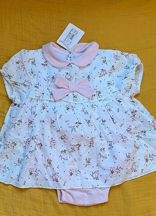 Body a vestitino les jolies 6-9 mesi, brand: Les Jolies, condizioni: Nuovo con cartellino, taglia: 6-9 mesi / 68 cm, €6.00, €7.00 include la Protezione acquisti