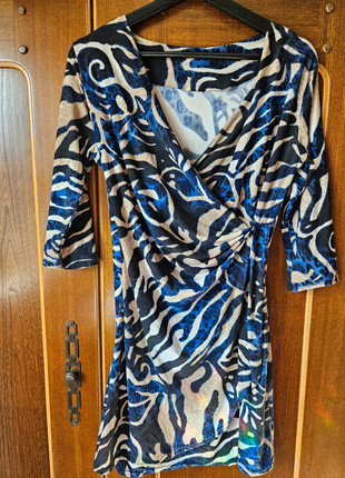 Robe de créatrice, marque: Création Française, état: Neuf sans étiquette, taille: Taille unique, 25,00 €, 26,95 € Protection acheteurs incluse