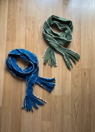 Lot of scarves / sciarpe / foulards / Echarpe / Pack lote 2 bufandas flecos azul verde, marque: Local, état: Très bon état, 5,00 €, 5,95 € Protection acheteurs incluse