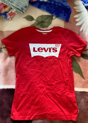 Camiseta Levis, marca: Levi Strauss & Co., estado: Muy bueno, tamaño: L / 40 / 12, 5,00 €, 5,95 € Protección al comprador incluida
