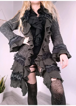 🚨 Dernière Baisse de PRIX 🚨Cardigan gilet Veste vintage volanté froufrou goth whimsigoth vampire, brand: goth, condizioni: Ottime, taglia: S / IT 40 / EU 36, €59.00, €62.65 include la Protezione acquisti