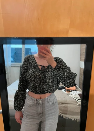 Bluse Pull&Bear, marke: Pull & Bear, zustand: Sehr gut, größe: XS / 34 / 6, 8,90 €, 9,55 € inklusive Vinted-Käuferschutz