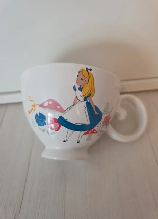 Tasse en céramique alice in wonderland disney, marke: Disney, zustand: Neu, 15,00 €, 16,45 € inklusive Vinted-Käuferschutz