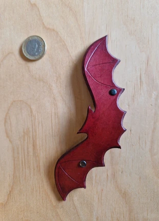 Fledermaus-Haarspange aus Leder, condition: New without tags, €5.00, €5.95 includes Buyer Protection