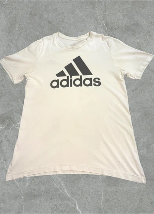 Adidas t-shirt blanc avec logo noir - taille M, merk: adidas, staat: Heel goed, maat: M, € 5,00, € 5,95 inclusief Kopersbescherming