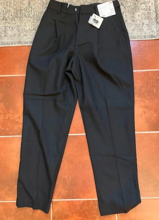 Uniqlo women wool pants black, marca: Uniqlo, estado: Nuevo con etiquetas, tamaño: Otros, 30,00 €, 32,20 € Protección al comprador incluida
