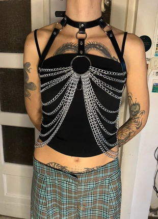 Harness con catene, état: Neuf sans étiquette, 6,00 €, 7,00 € Protection acheteurs incluse