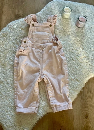 Salopette rose, brand: Tape à l'œil, condizioni: Ottime, taglia: 6-9 mesi / 68 cm, €3.00, €3.85 include la Protezione acquisti