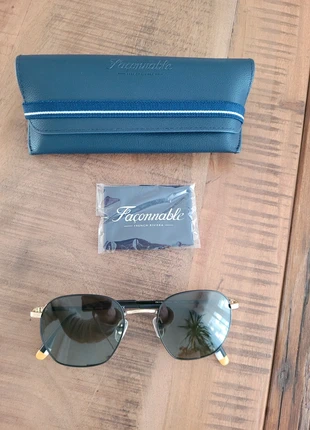 Lunettes de soleil et étui Façonnable, brand: Façonnable, condition: New without tags, €60.00, €63.70 includes Buyer Protection