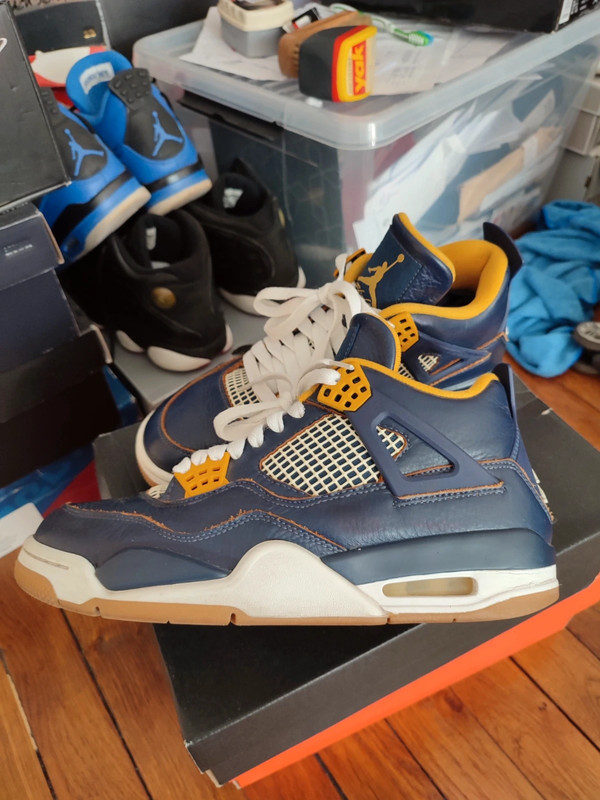 Jordan 4 store dfa