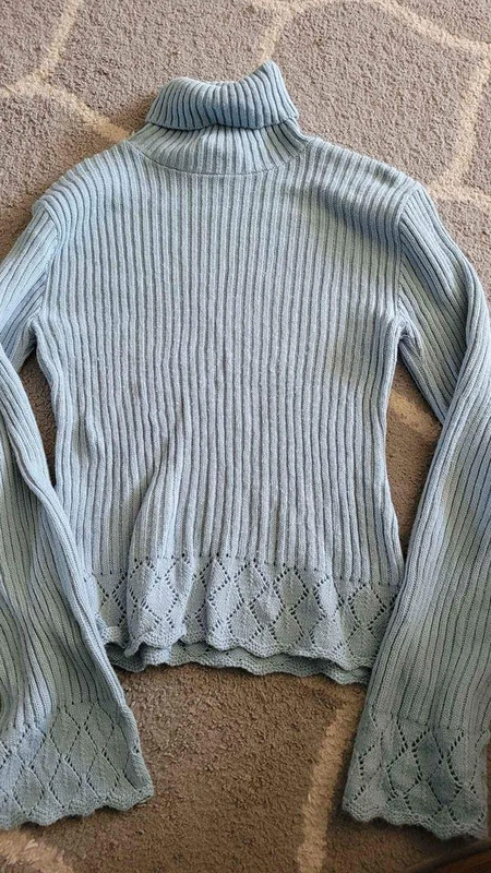 Womens size Large Blue Turtleneck Sweater