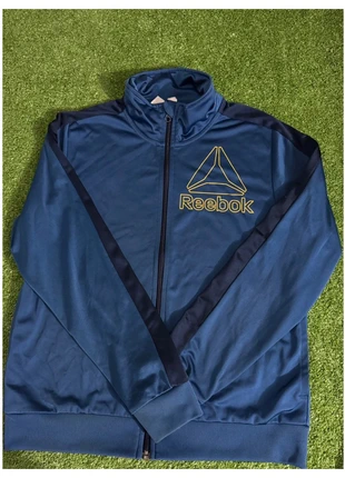 Felpa Acetata Reebok Taglia 13/14 Anni – Sportiva, Comoda e Super alla Moda, marque: Reebok, état: Très bon état, taille: 14 ans / 164 cm, 8,90 €, 10,05 € Protection acheteurs incluse