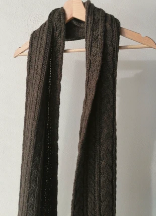 Sciarpa marrone cioccolato in misto lana, marque: H&M, état: Neuf sans étiquette, 8,00 €, 9,10 € Protection acheteurs incluse