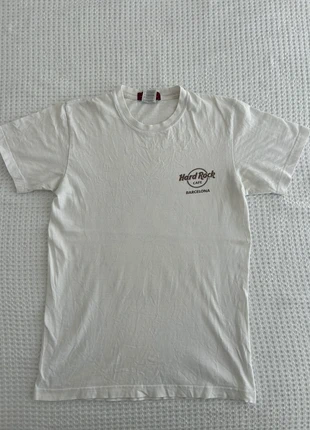 Hard Rock Barcelona - t-shirt, marque: Hard Rock, état: Bon état, taille: S, 2,50 €, 3,33 € Protection acheteurs incluse