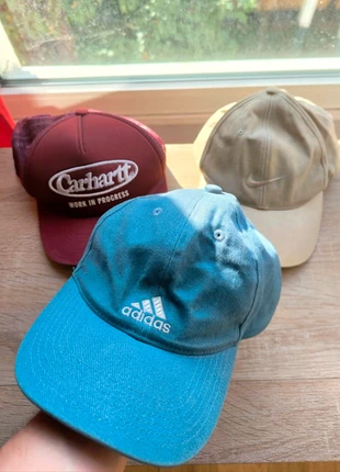 Casquette Adidas Vintage bleue, marke: adidas, zustand: Sehr gut, größe: Einheitsgröße, 12,00 €, 13,30 € inklusive Vinted-Käuferschutz