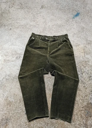 Pantalon côtelé vintage lacoste, marque: Lacoste, état: Très bon état, taille: W36 | FR 46, 40,99 €, 43,74 € Protection acheteurs (Pro) incluse