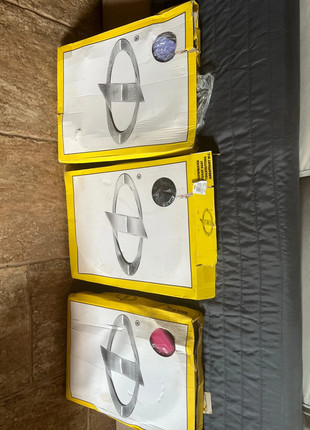 Copri water di 3 colori diversi, brand: Made, condizioni: Nuovo senza cartellino, €5.00, €5.95 include la Protezione acquisti