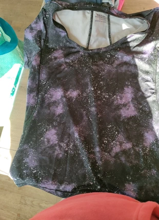 Tee shirt running, état: Très bon état, taille: L / 40 / 12, 2,00 €, 2,80 € Protection acheteurs incluse