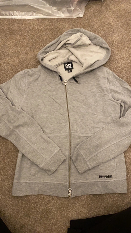 Ivy park 2024 gray hoodie