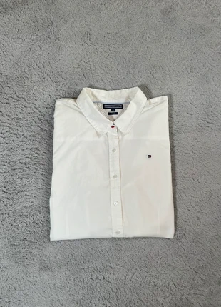 Chemise Tommy Hilfiger blanche - Taille M - classe - hold money - soirée, marque: Tommy Hilfiger, état: Très bon état, taille: M, 19,99 €, 21,69 € Protection acheteurs incluse