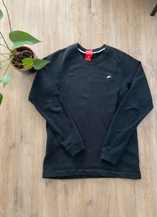 Pull Crew Nike Taille S Noir, brand: Nike, condition: New without tags, size: S, €22.00, €23.80 includes Buyer Protection