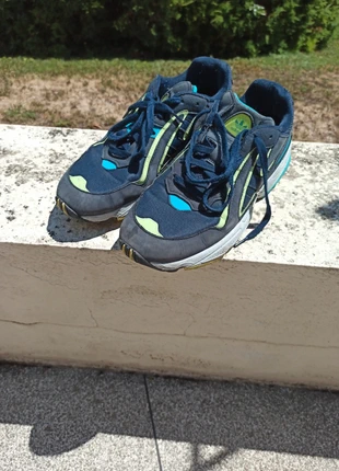 Adidas Yung 96 Chasm en 43 1/3, marque: adidas, état: Satisfaisant, taille: 43, 5,00 €, 5,95 € Protection acheteurs incluse