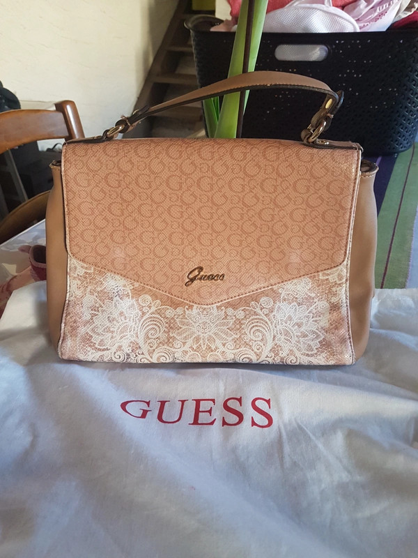 Sac clearance guess vinted