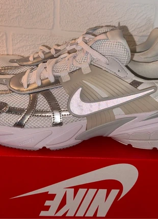 Nike V2k run taille 48,5, brand: Nike, condition: New with tags, size: 48.5, €70.00, €74.20 includes Buyer Protection