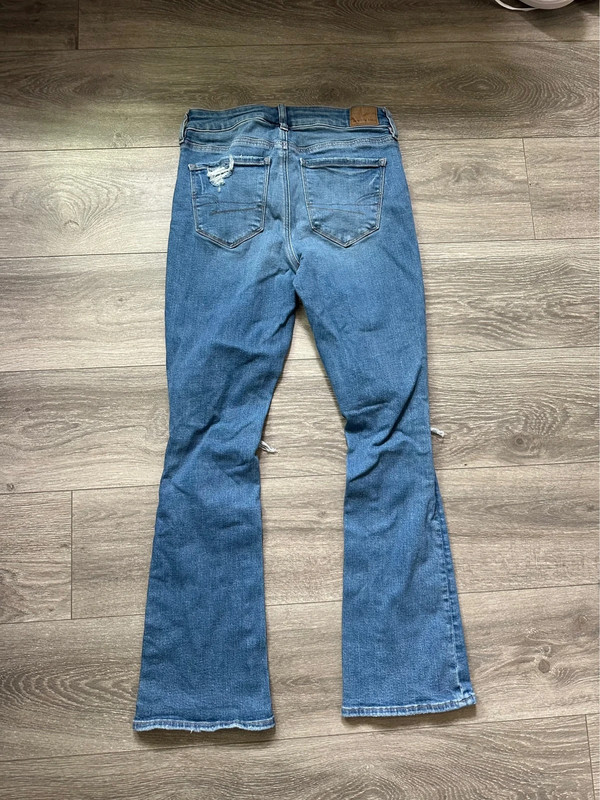 American Eagle flared jeans 4