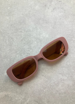 lunette de soleil vintage 2000s y2k été rétro, marque: Vintage Dressing, état: Neuf sans étiquette, 5,00 €, 5,95 € Protection acheteurs incluse