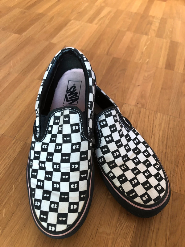 Vans slip deals on 33