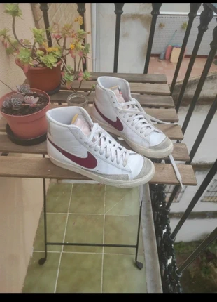 Nike blazer 39, marca: Nike, estado: Muy bueno, tamaño: 39, 30,00 €, 32,20 € Protección al comprador incluida