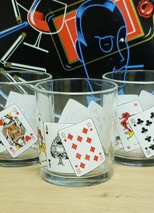 Poker spirit glasses, marke: Vintage, zustand: Sehr gut, 12,00 €, 13,30 € beinhaltet Vinted-Käuferschutz Pro