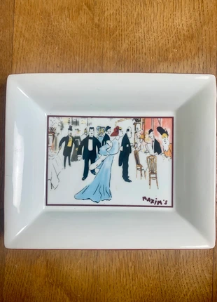 Vide-poche ou cendrier Maxim's Paris vintage en porcelaine #maxims #vintage #80s #bistrot, marke: Maxim's, zustand: Sehr gut, 22,00 €, 23,80 € beinhaltet Vinted-Käuferschutz Pro