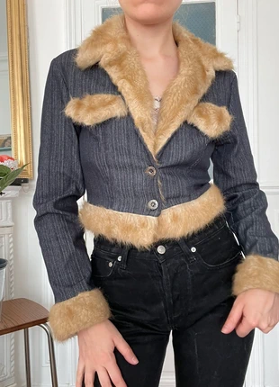 Mini Jacket en jean et fourrure y2k, brand: Vintage Dressing, condition: Very good, size: S / 36 / 8, €30.00, €32.20 includes Buyer Protection