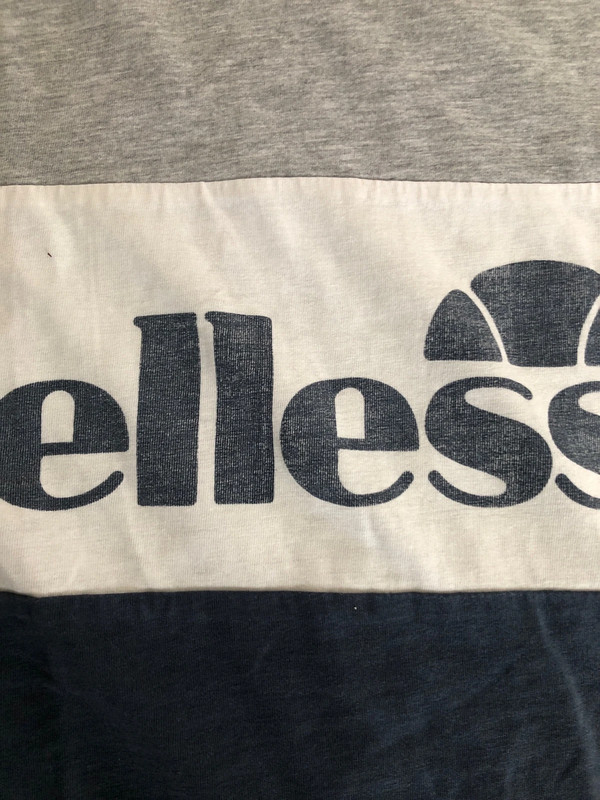 T-shirt ellesse taille m - photo numéro 2