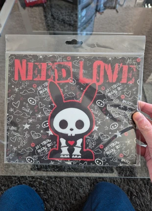 Tapis de Souris Skelanimals Jack Needs Love 23,5 cm X19,5 cm Abystyle - NEUF ! Sous blister, marque: Skelanimals, état: Neuf avec étiquette, 12,00 €, 13,30 € Protection acheteurs (Pro) incluse