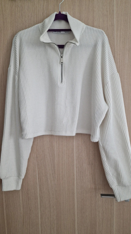 Long Sleeve t-shirt with zipper 1