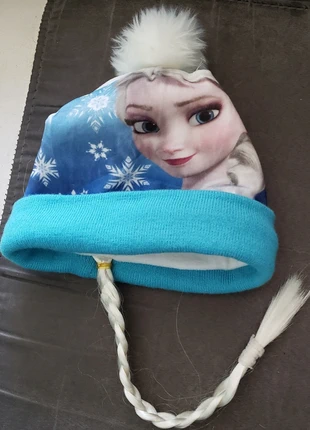 Bonnet reine des neiges, brand: Disney, condition: Good, size: 6 years / 116 cm, €3.00, €3.85 includes Buyer Protection