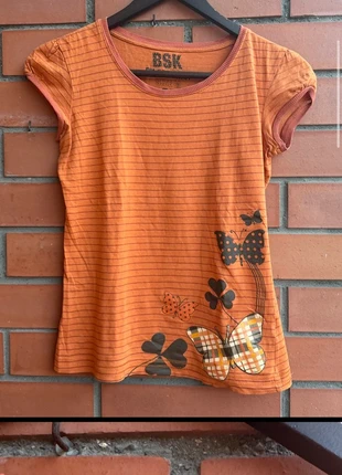 Camiseta naranja Y2K, brand: y2k, condizioni: Ottime, taglia: M / IT 42 / EU 38, €12.00, €13.30 include la Protezione acquisti